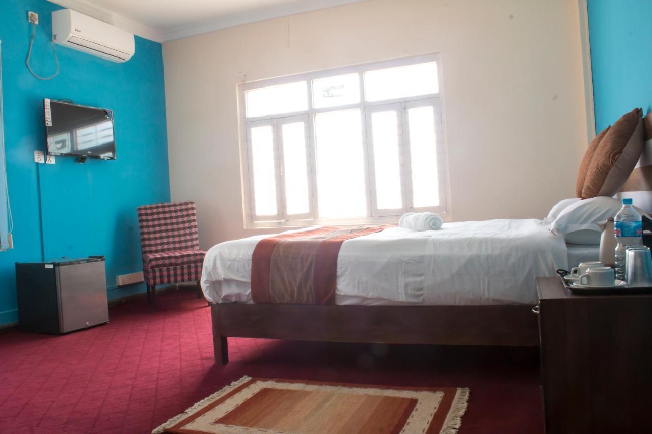 Gorkha Chhen Bed & Breakfast Exterior foto