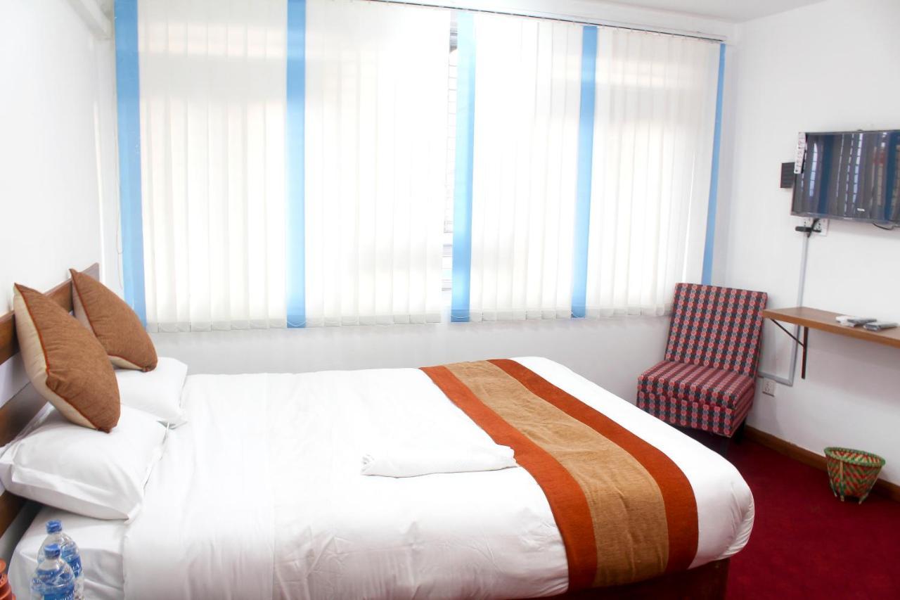Gorkha Chhen Bed & Breakfast Exterior foto