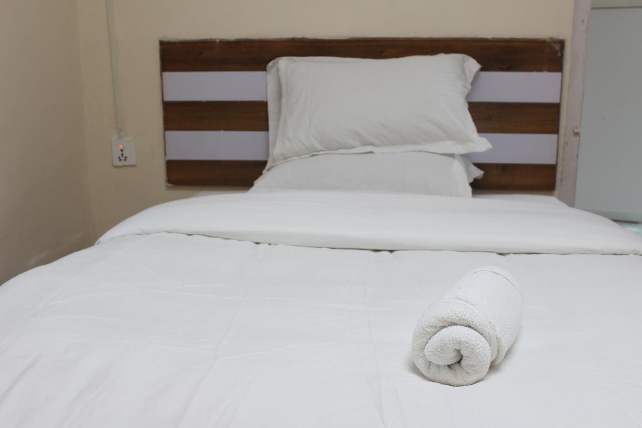 Gorkha Chhen Bed & Breakfast Exterior foto
